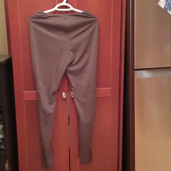 Pants - Picture 5 of 6